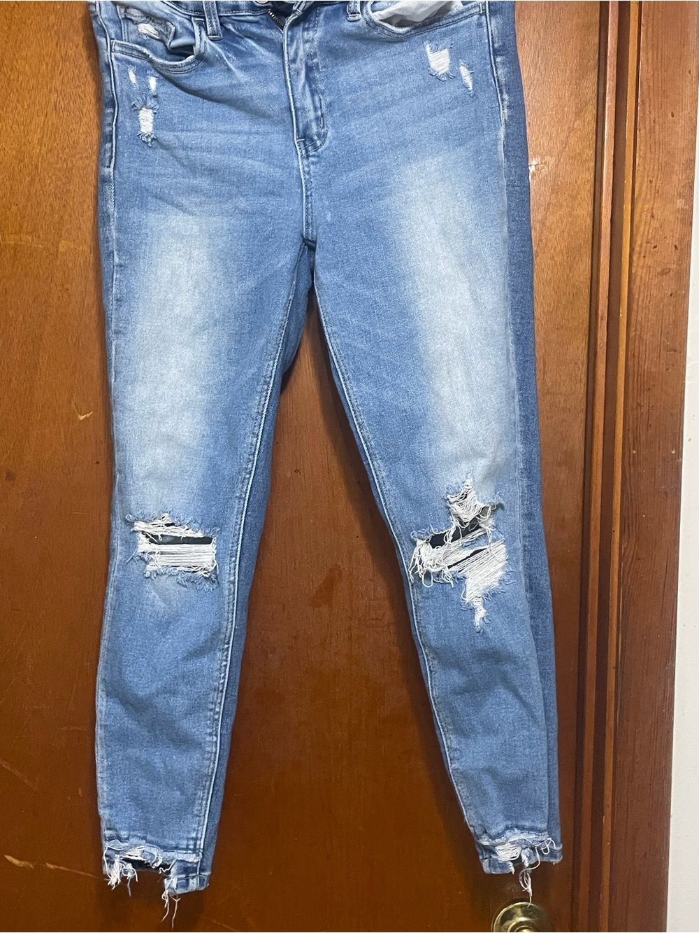 Women's Denim Light Blue Distressed Skinny Jeans